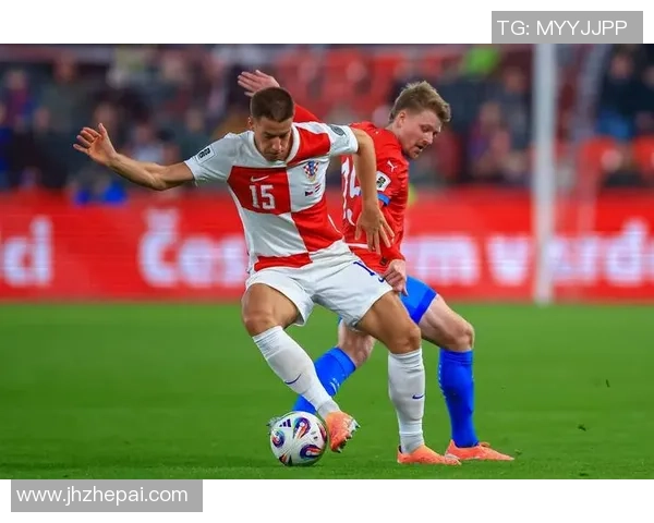 捷克足球传奇人物盘点：那些改变历史的球星与他们的辉煌成就